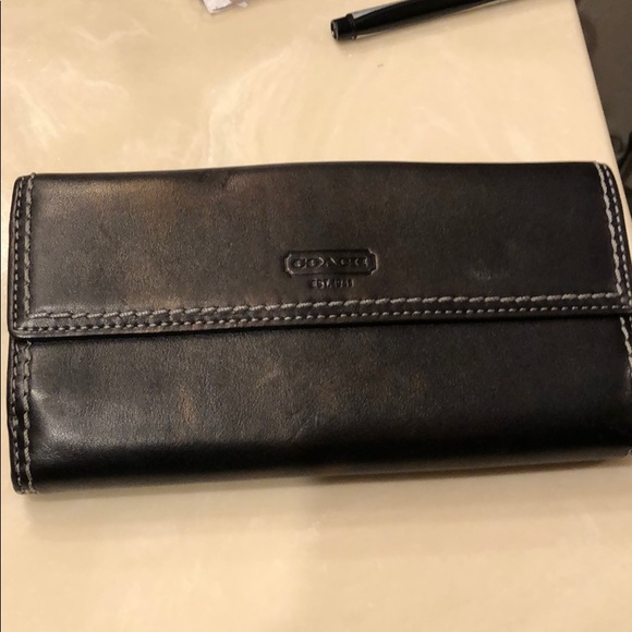Large Black Coach Bag $ Wallet - Picture 8 of 8